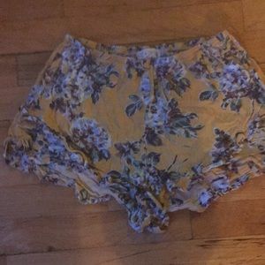 Flower shorts
